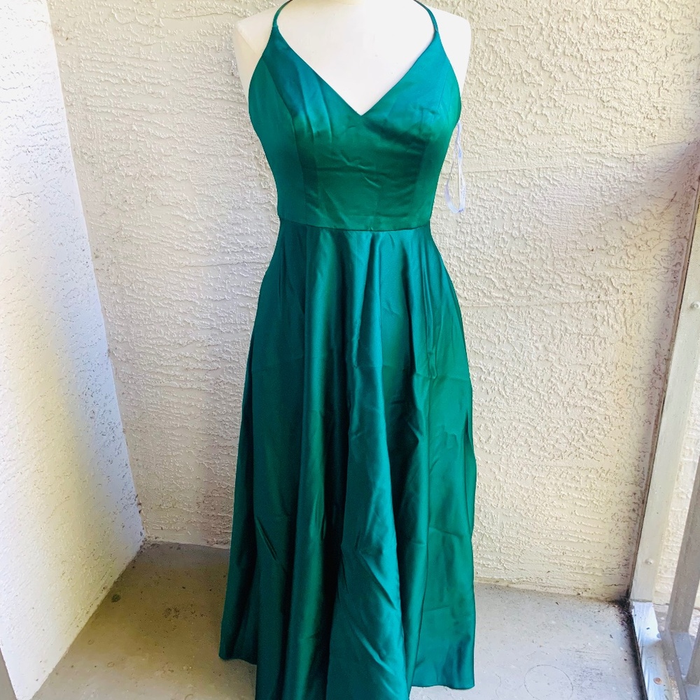 David’s Bridal Dress Juniper size 8